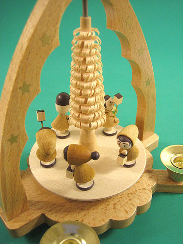 Christmas Children Lantern German Pyramid – side view of the Christmas pyramid