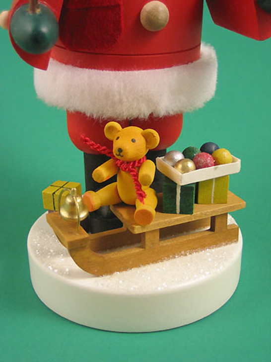 Santa Sleigh German Smoker