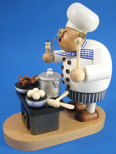 Chef Stove German Smoker – side view of the German Christmas smoker