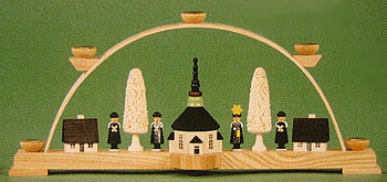 Carolers Village German Schwibbogen Candle Arch – alternate view of the Christmas light arch