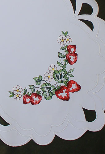 German Strawberry Oval Tablecloth – alternate view of the German handcrafted gift