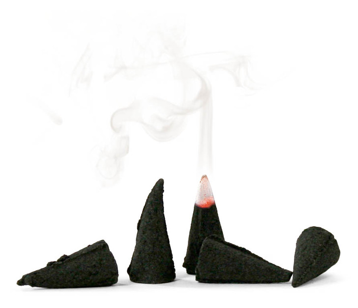Huss - Train Steam Engine Neudorfer German Incense – alternate view of the German Christmas smoker