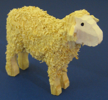 Sheep Figurine 35x45mm – detail view of the Christmas ornament