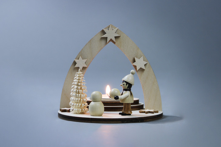Building a Snowman Tealight Wooden Candleholder – alternate view of the wooden candleholder