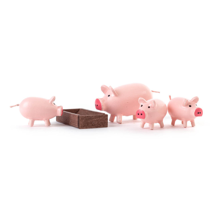 Wooden Pigs Family German Figurine Set - 5 Piece Set – Christmas ornament by Karl-Heinz Bilz