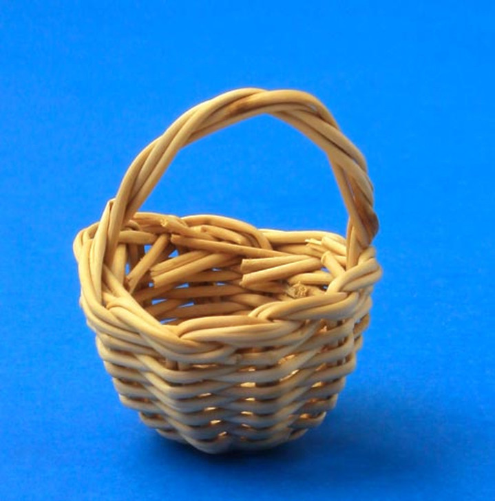 Replacement Mini Wood Reed German Basket Figurine – side view of the wooden figurine