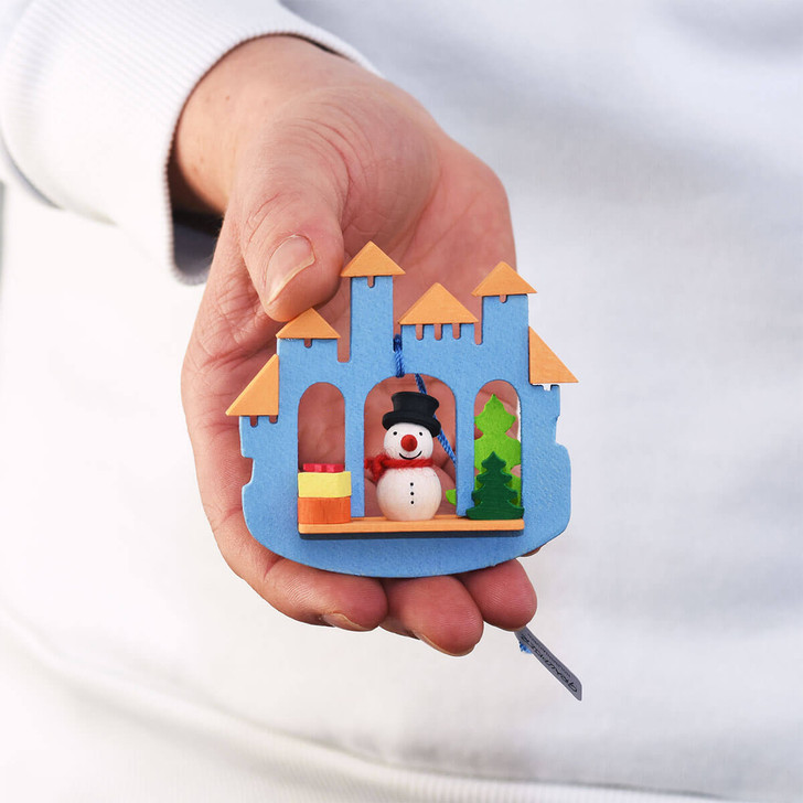 Snowman - City Gate Wooden Ornament – detail view of the Christmas ornament