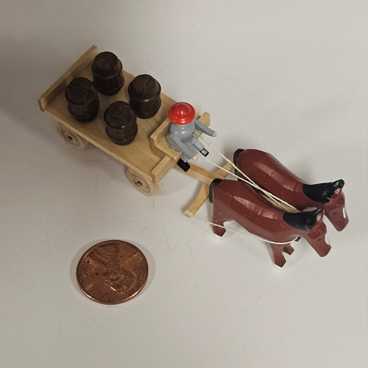 Horses Pulling Barrel Cart - Natural Wooden German Figurine – detail view of the Christmas ornament