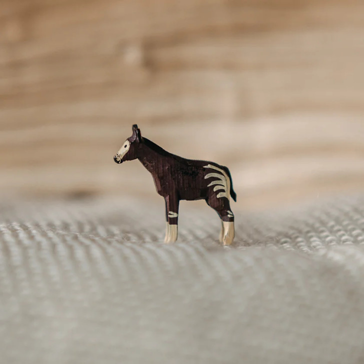 Zoo Animals with Box – alternate view of the Christmas ornament