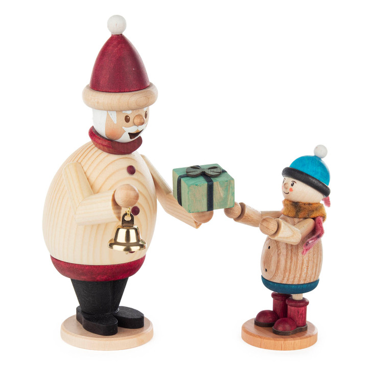Santa Smoker - Giving a gift to Child