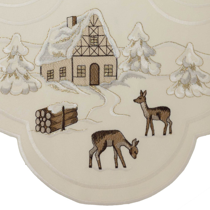 Christmas Winter World Creme Oval Tablecloth | 15.75 x 33.5 inches | 40x85cm LNWINTERWELT40X85 – alternate view of the German handcrafted gift