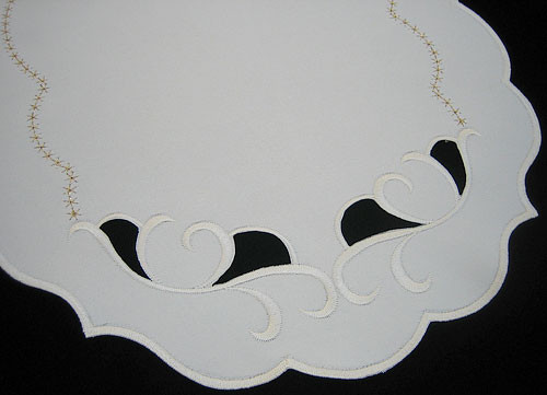 German Holiday Bells Christmas Table Runner – detail view of the German handcrafted gift