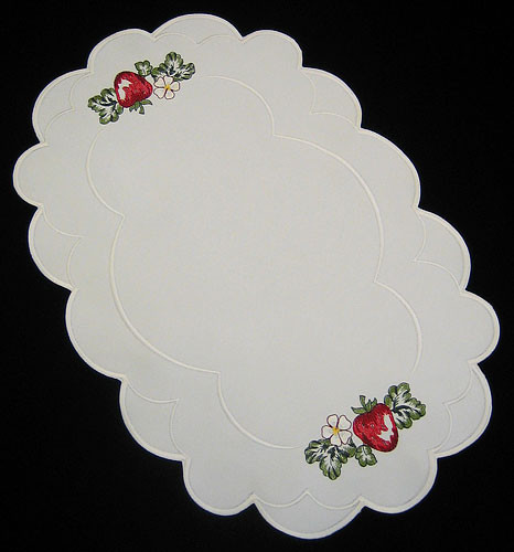 German Strawberry Oval Table Topper Tablecloth – German handcrafted gift by Funke Stickerei GmbH