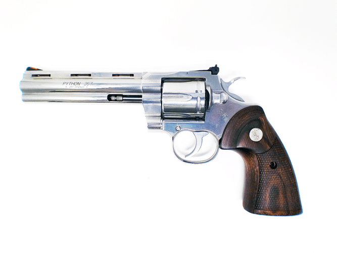 Preowned: Colt Python - 357 MAG - 6" - 6RD