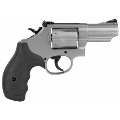 Smith & Wesson Model 66 Combat Magnum cylinder and barrel detail view