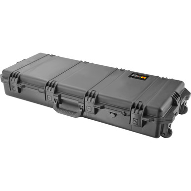 Pelican iM3100 Storm Long Case closed exterior view in black