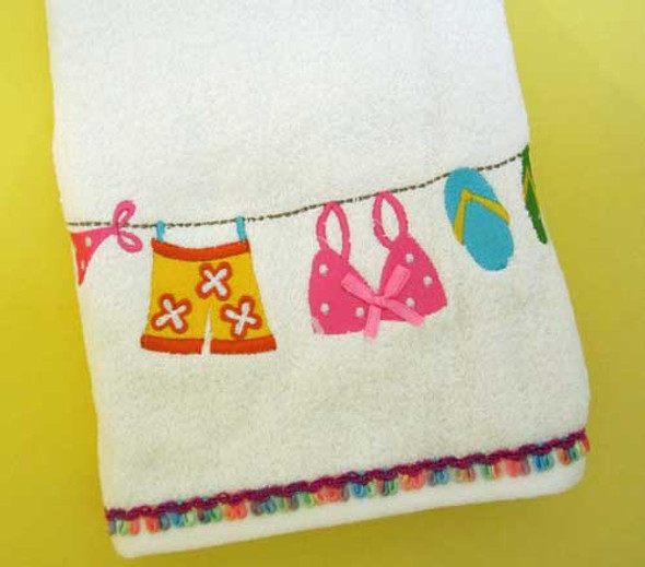 Flip Flops "Hanging Loose" BATH TOWEL 45336