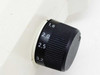 Close-up of Zeiss Stemi SV 11 zoom knob showing magnification markings: 1.6, 2.0, 2.5, 3.2