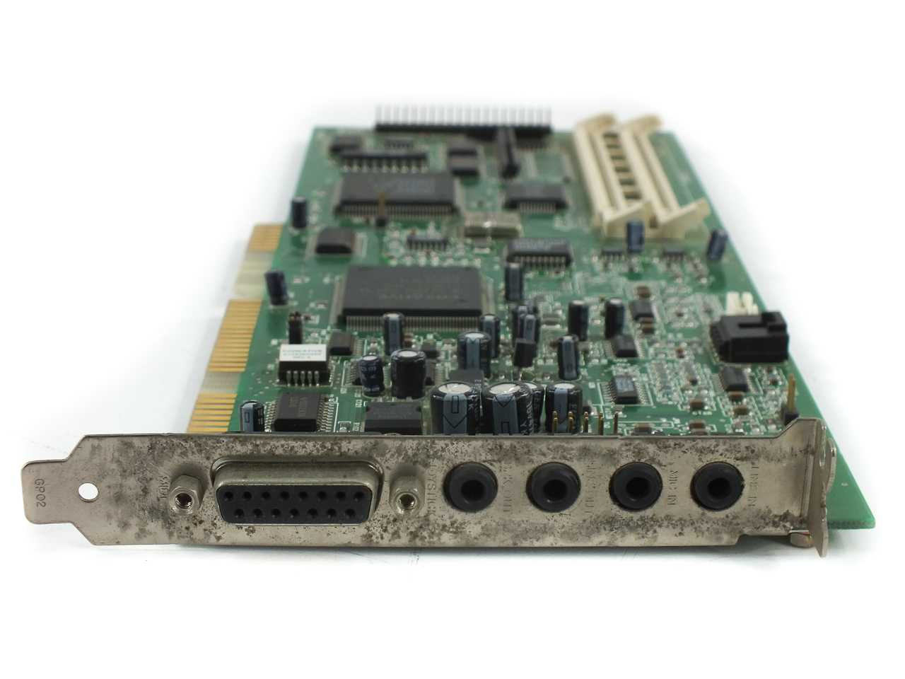Creative Labs CT3600 Sound Blaster 32 16-Bit ISA Sound Card w/ 15