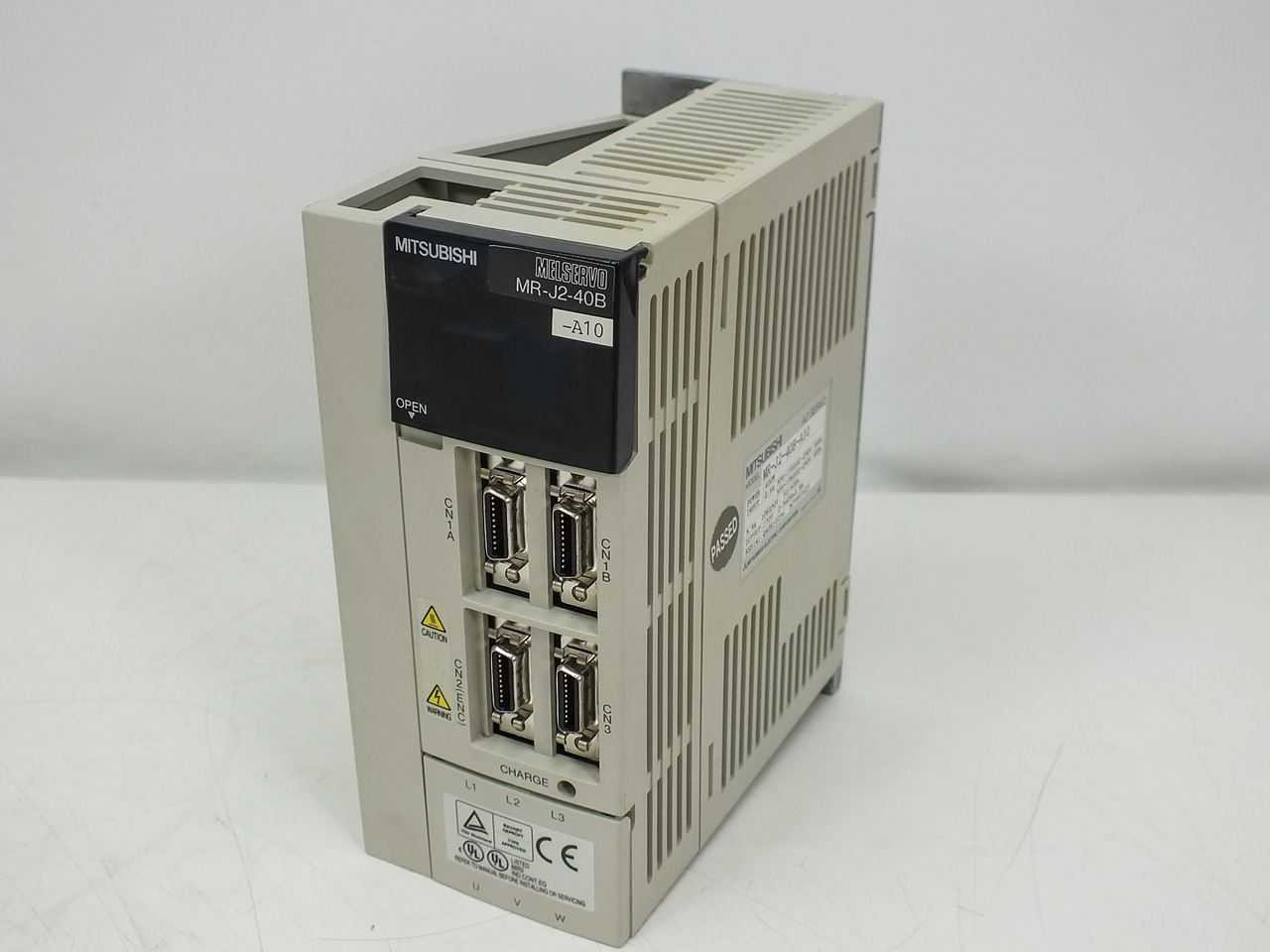 Mitsubishi MR-J2-40B-A10 Melservo AC Servo Drive Amplifier