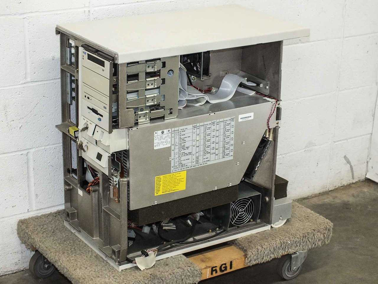 IBM 7024-E30 RS/6000 604e 133Mhz SERVER EOSL IBM E30 IBM 7024-E30 RS/6000 604e 133Mhz SERVER EOSL IBM E30