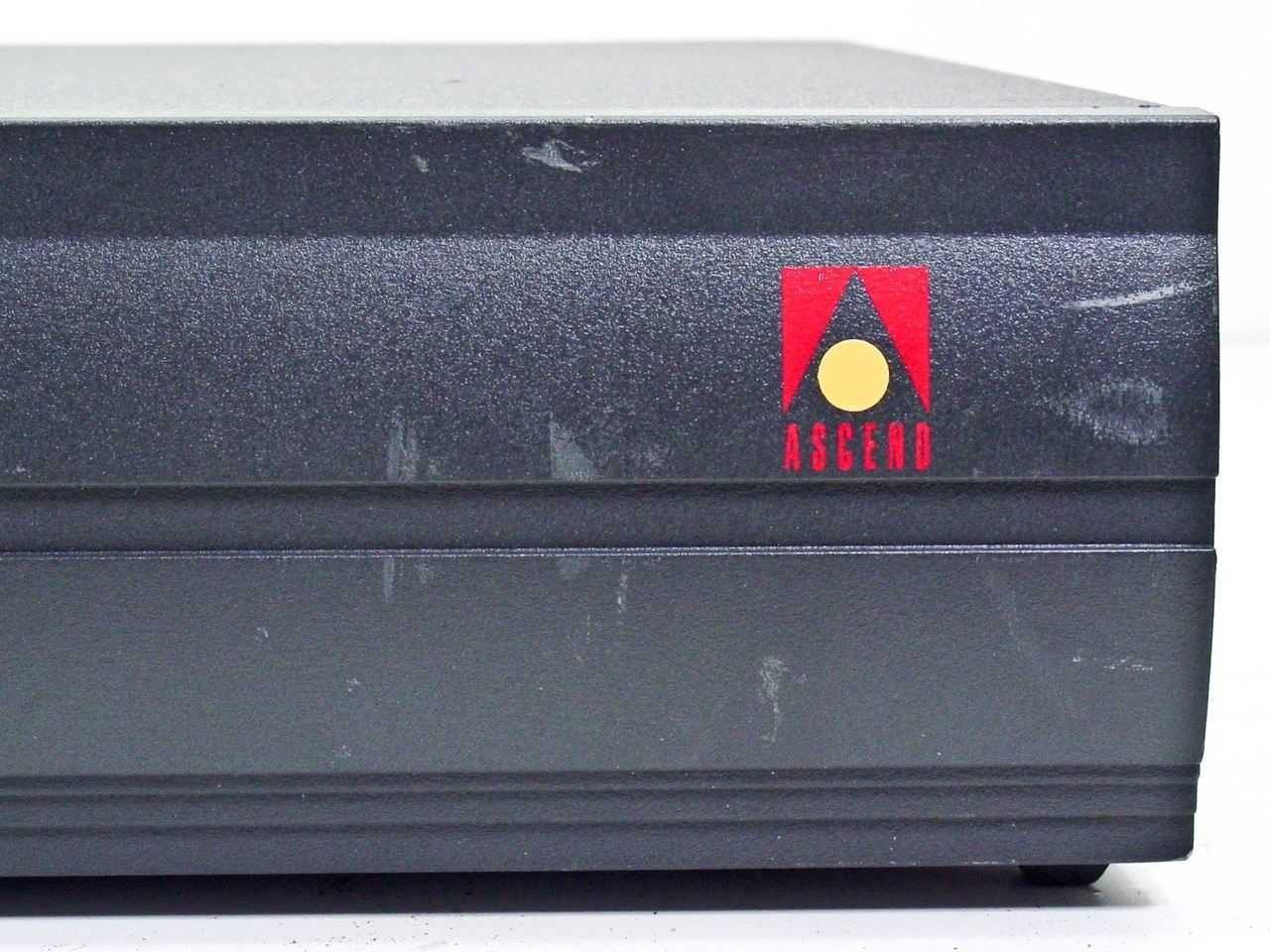 Ascend Communications Inc. MXHP-4T1 MAX 4000 Router 0700-0095-001