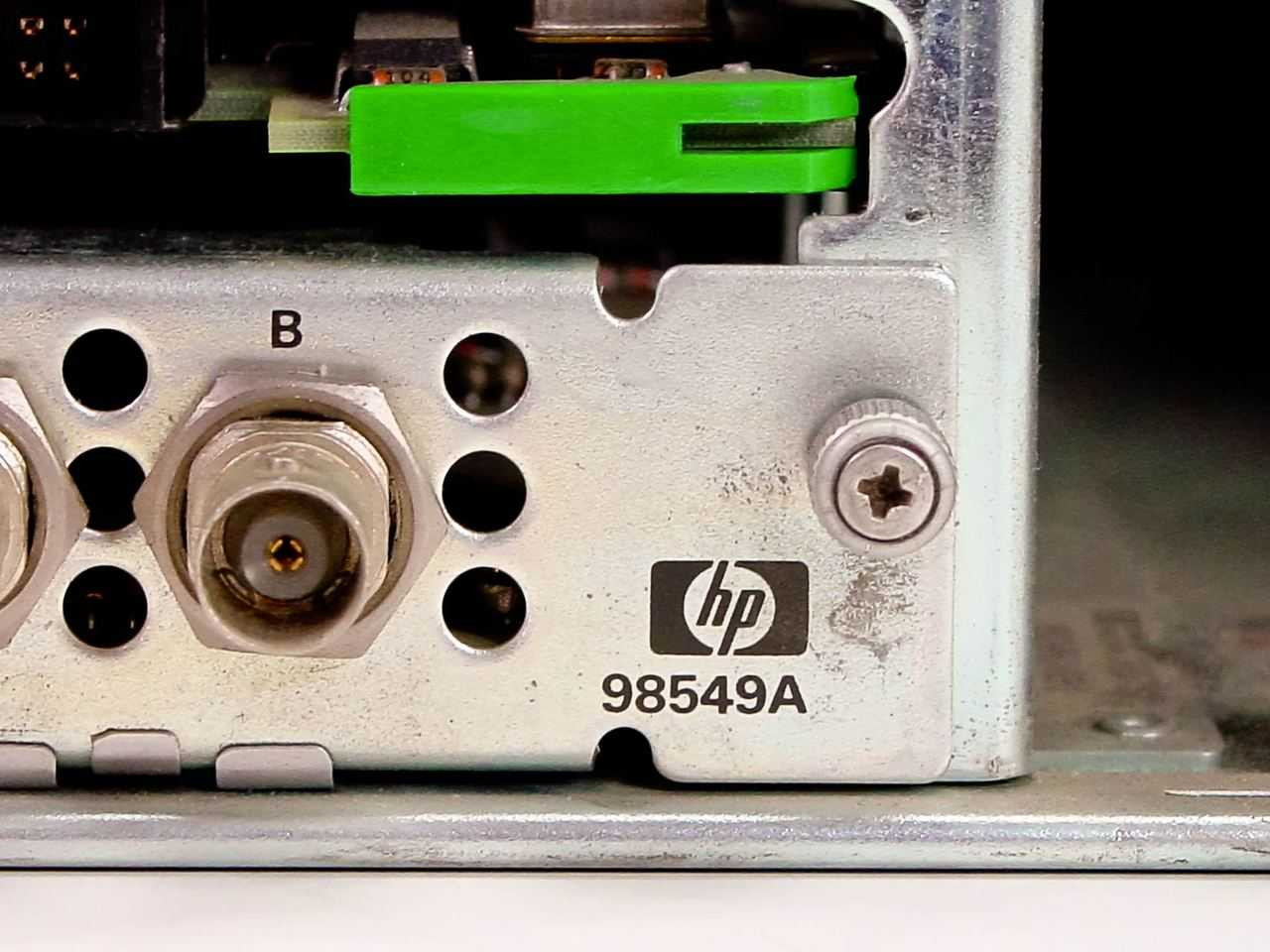 HP 9000 300 Computer w/ 98549A 98258 and 98579 Cards - AS-IS