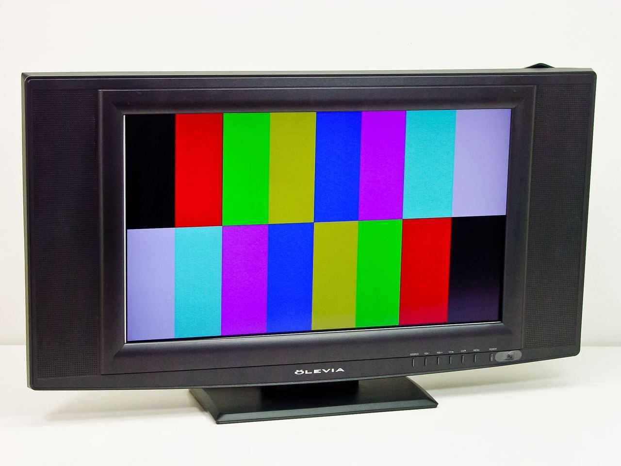 Syntax Olevia LT26HVX 26-Inch Flat-Panel LCD HD-Ready TV - No