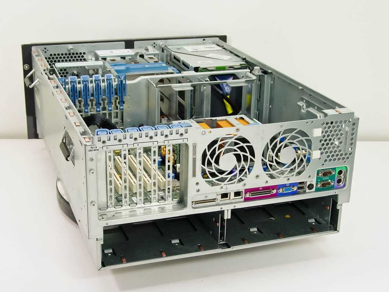 HP ML370 Proliant Computer Server in 19