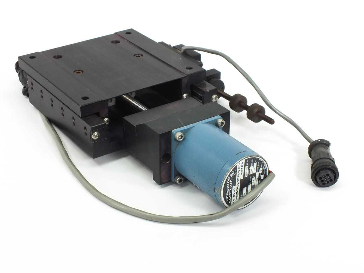 Superior Electric M062-FC03 DC Step Motor 5.3V with Daedal Linear Table