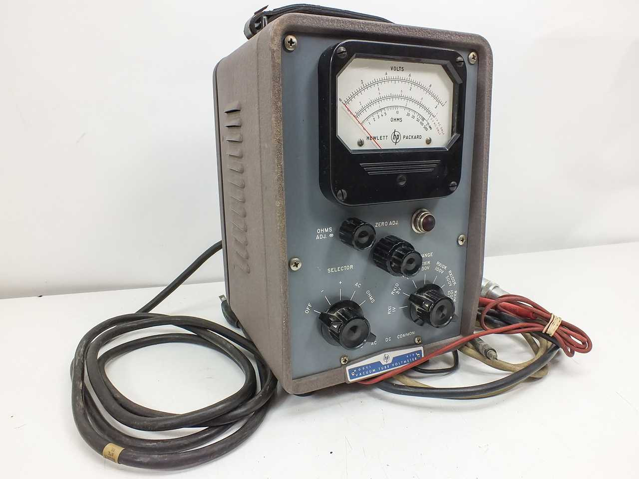 Hewlett Packard Model 410B Vacuum Tube Voltmeter