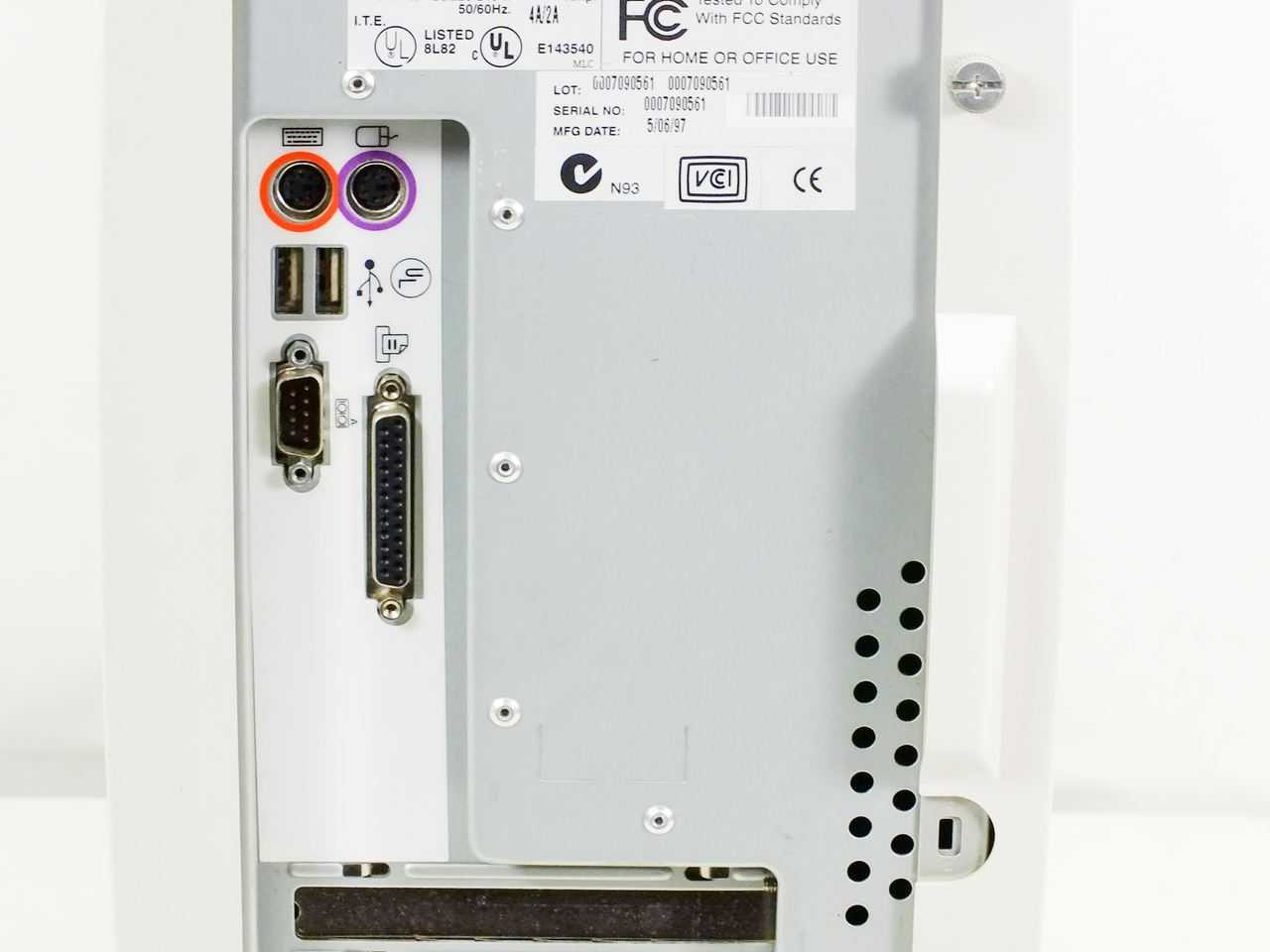 Gateway 2000 P5-166 Pentium 200MHz Desktop PC 64MB
