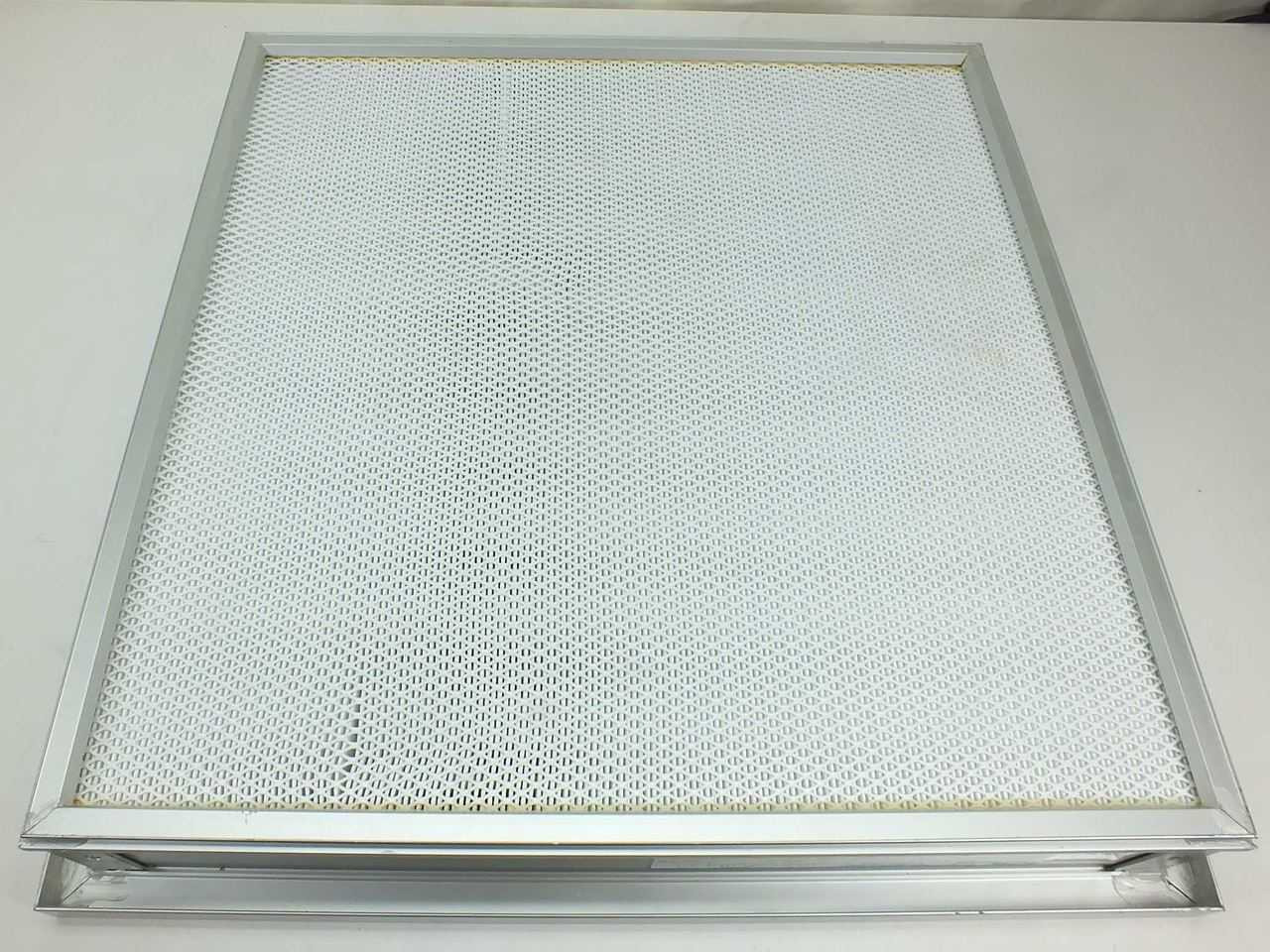 Flanders 24 x 24 Laminar Flow Grade VLSI HEPA Filter