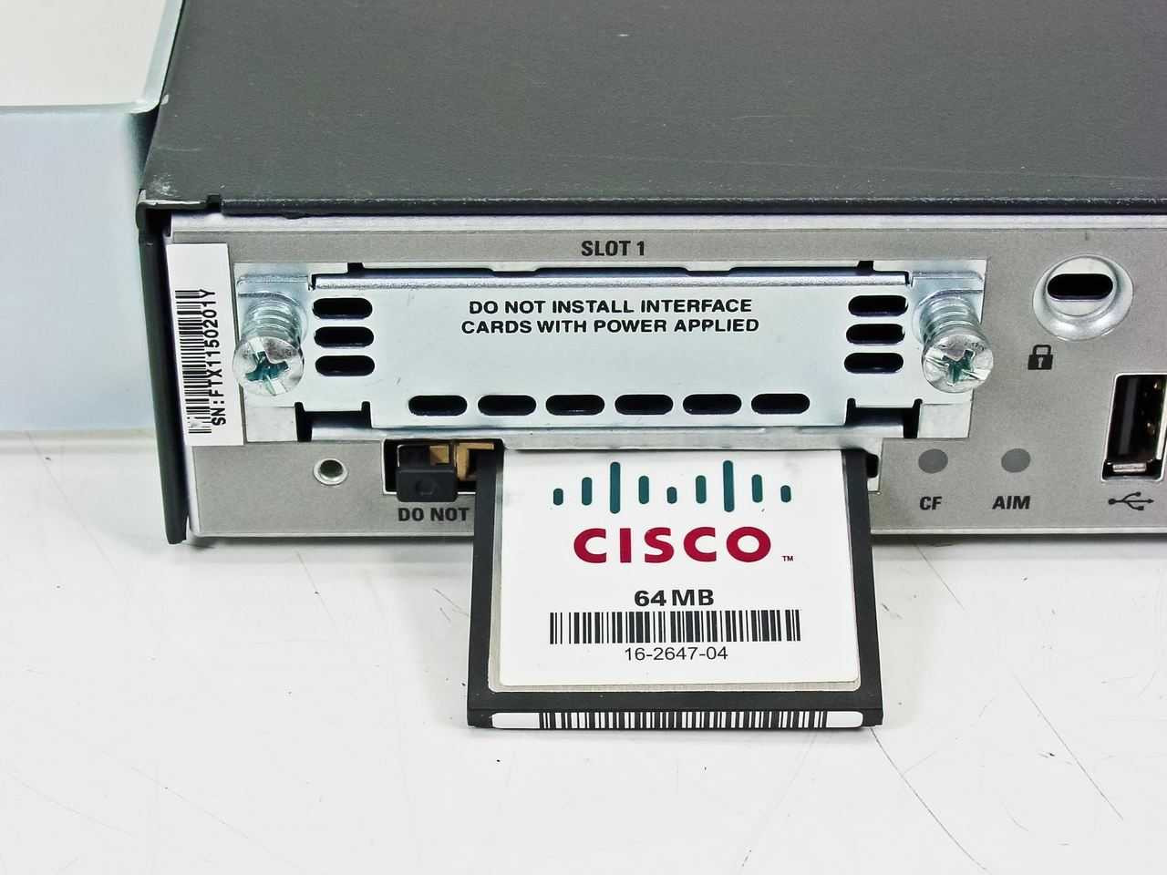ルーター・ネットワーク機器 SD Cisco CISCO 1841 Integrated Services Router HWIC-1DSU-T1 64 MB Flash
