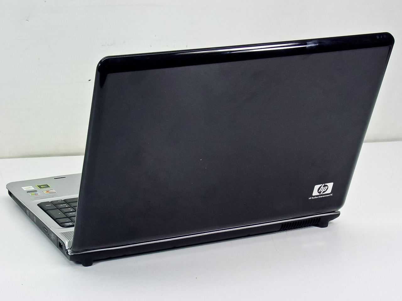 HP EZ458UA ABA Pavilion dv9000 Notebook 1.6 GHz 2 Gb RAM - As Is HP EZ458UA ABA Pavilion dv9000 Notebook 1.6 GHz 2 Gb RAM - As Is