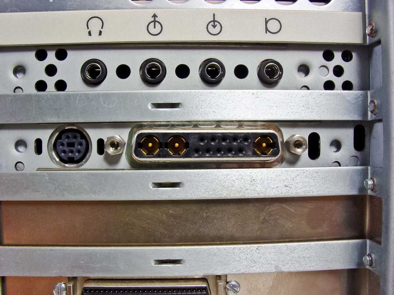 Sun Microsystems Ultra 60 450 MHz, 512MB RAM, 36GB HDD Workstation