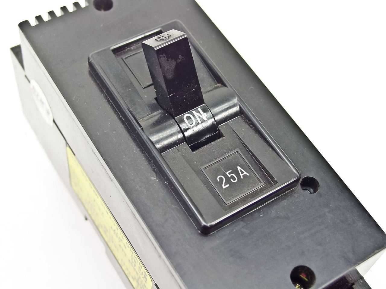 m.niko.‎˖*　0228 Juniper II (Green) | Zoom Tube 8x32 Water Resistant Monocular