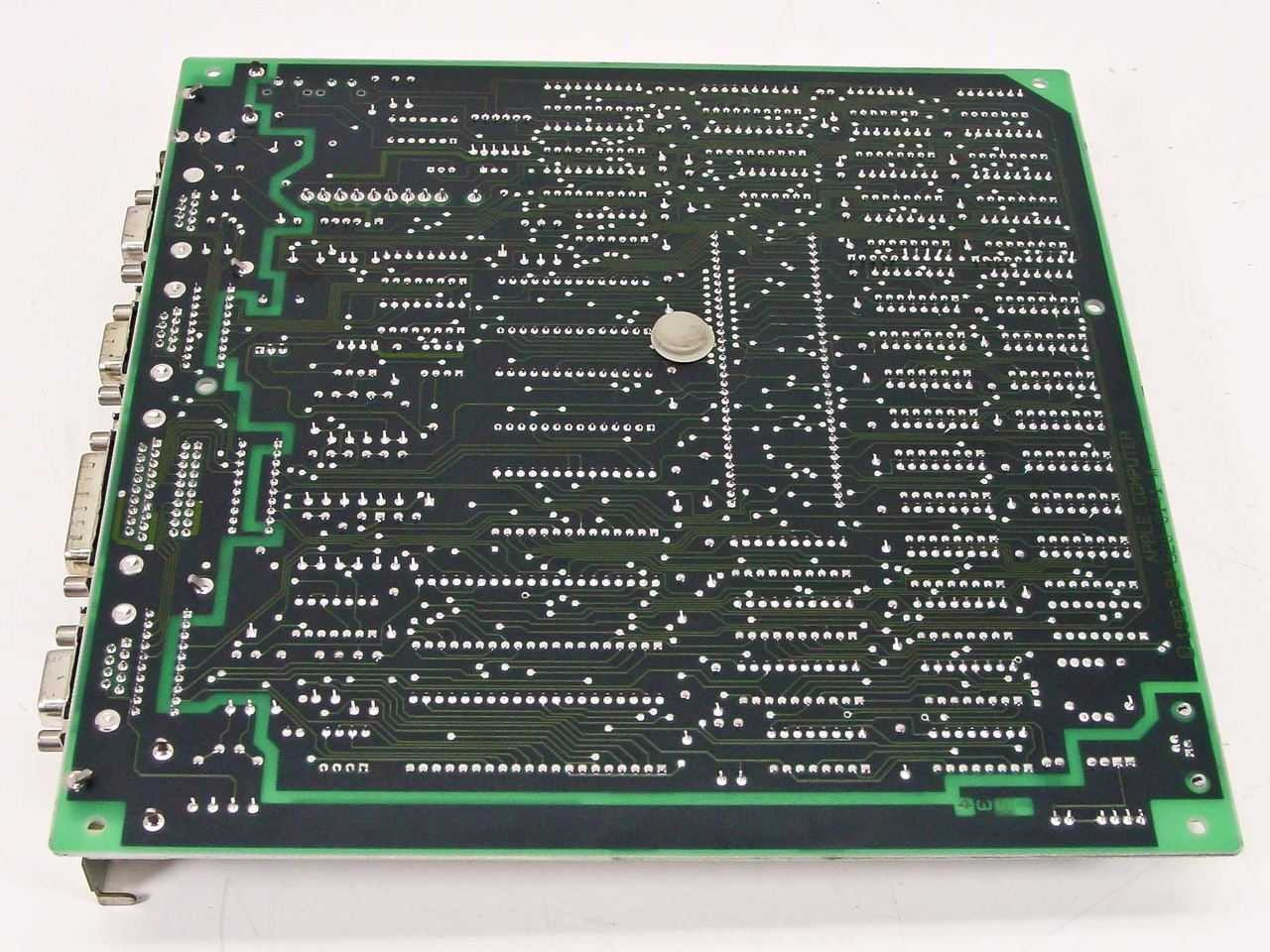 Apple 630-0101 128K Macintosh Logic Board Motherboard