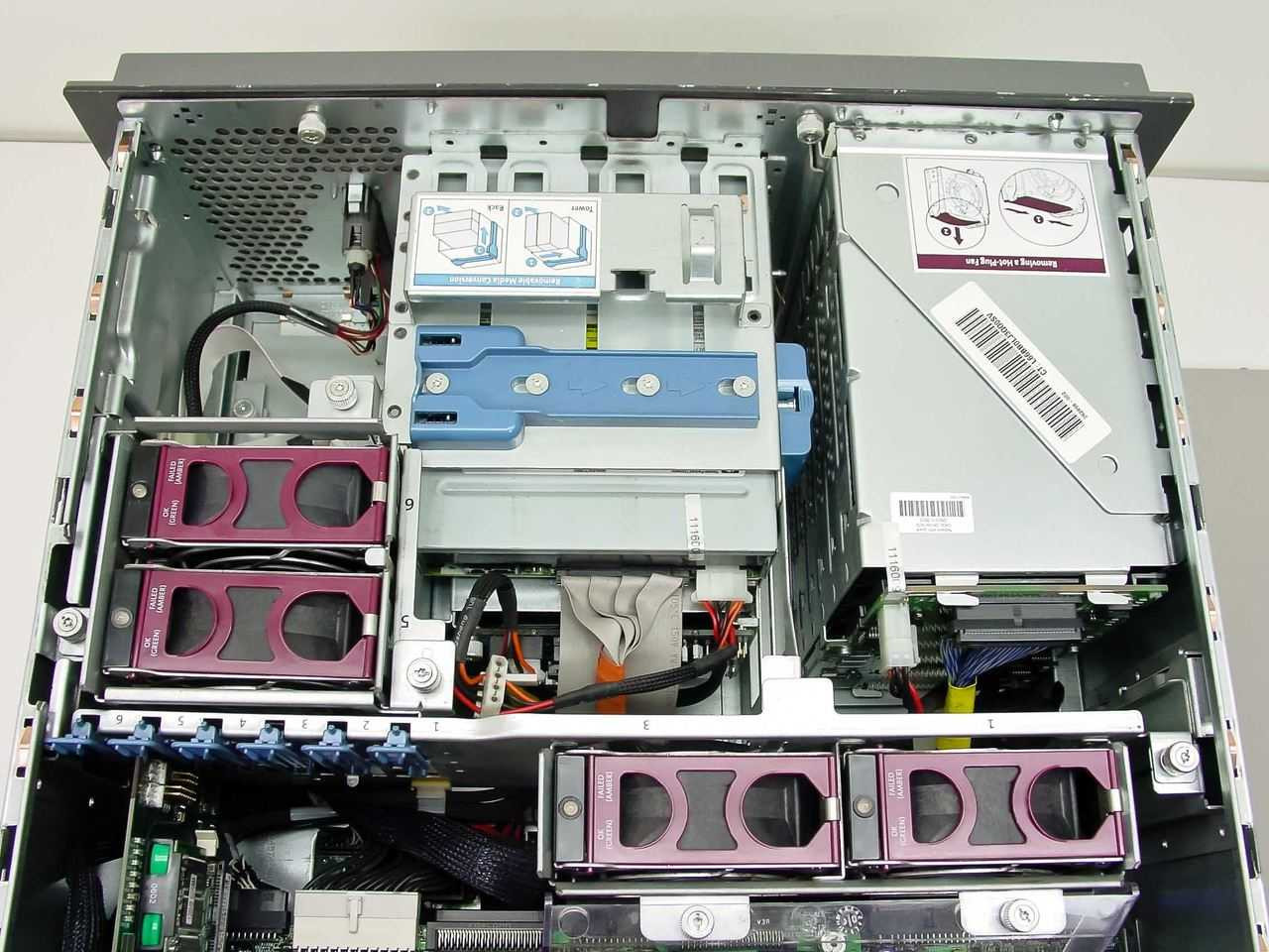 HP 293765-001 Compaq Proliant ML370 Dual Xeon 3.06GHz CPU's,