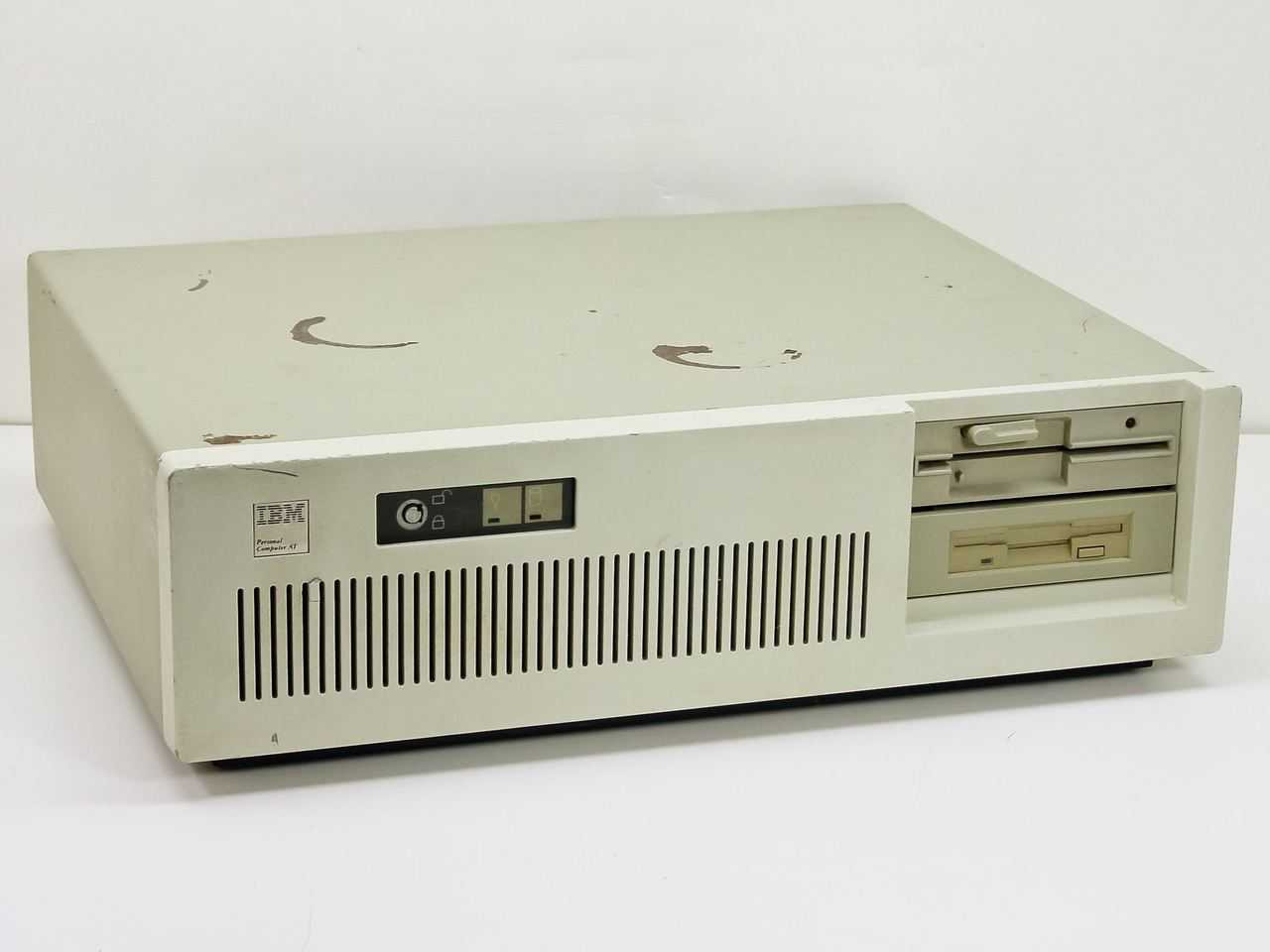 IBM 5170 AT 386SX-16MHz Desktop Cyrix FasMath