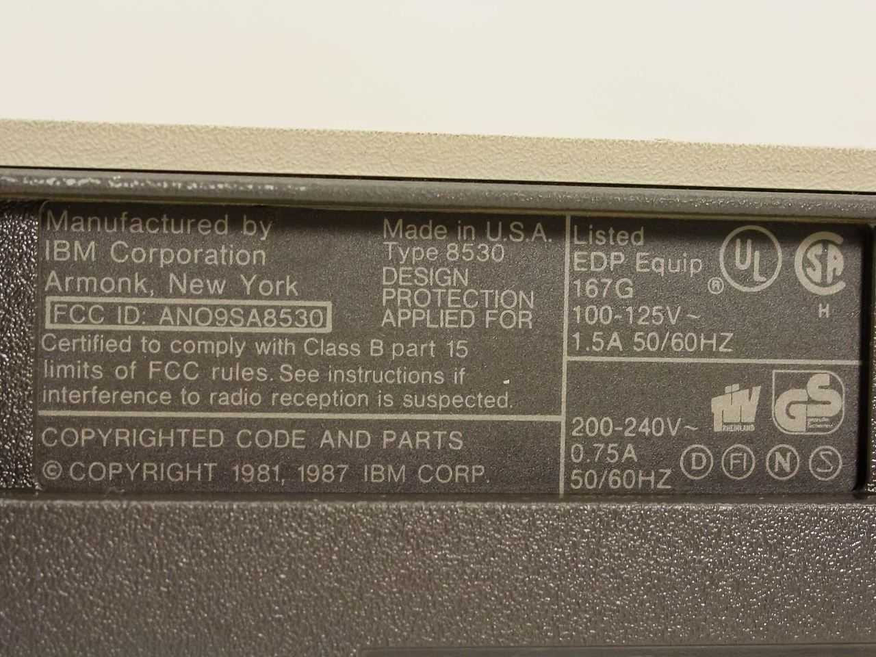 IBM 8530-002 PS/2 30 8530 with Dual Floppy Drives