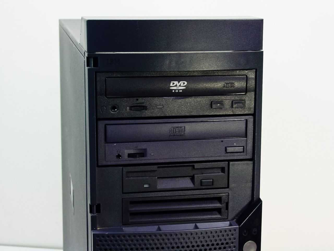Intelli Station M PRO Pentium4 IBM タワー型 Intelli Station M PRO Pentium4 IBM タワー型 ASCII.jp：日本IBM、PC