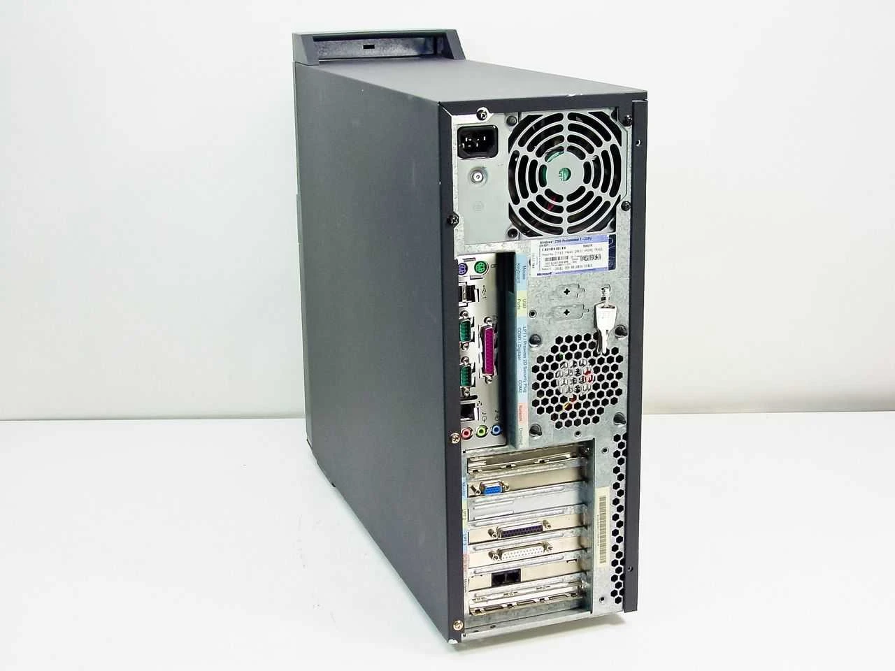 ジャンク】IBM IntelliStation E Pro 本体 ジャンク】IBM