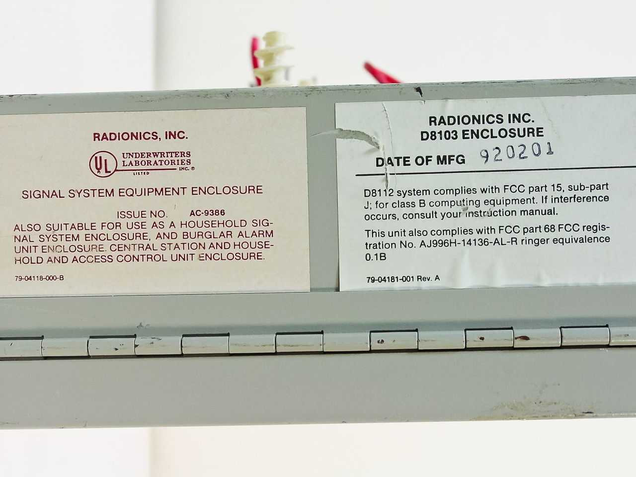 Radionics Panel Radionics Omegalarm D8112 Alarm Control Panel with Enclosure