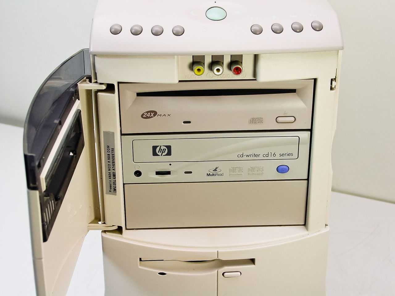 Compaq Presario 4824 Pentium II 233MHz 256MB 6.5 GB Tower Computer