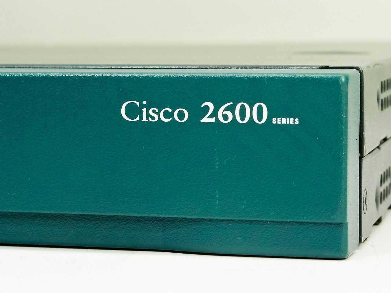 Cisco Cisco 2621 2600 Series Router
