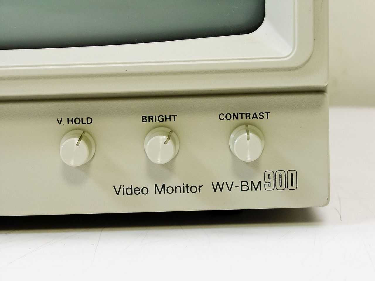 Panasonic WV-BM 900 Video Monitor