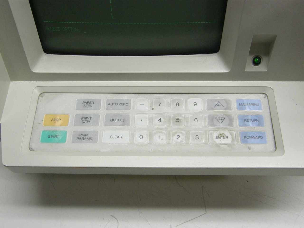 Hitachi U-2000 Double-Beam UV/Vis Spectrophotometer