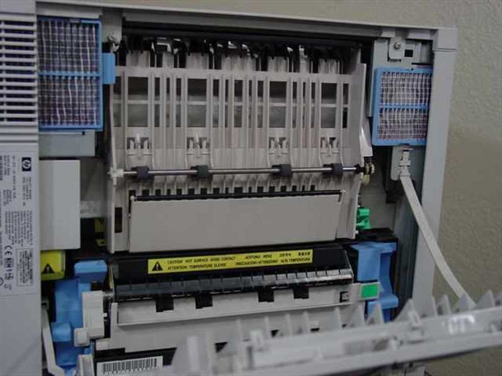 HP C7086A 4550N Color Laserjet - As Is for parts only. HP C7086A 4550N Color Laserjet - As Is for parts only.