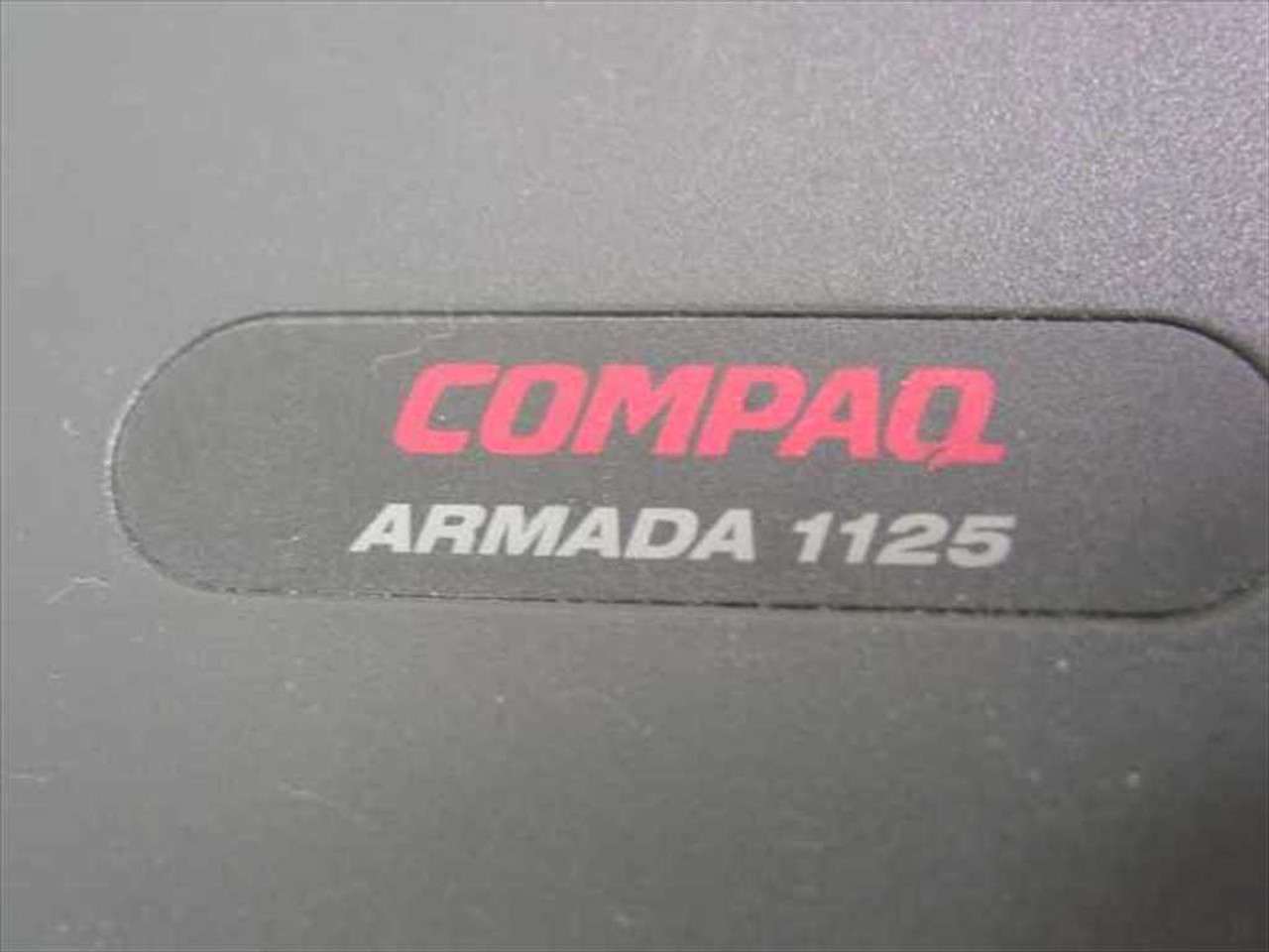 Compaq Armada 1125 100MHz Laptop 16Mb RAM 800Mb HDD PARTS UNIT